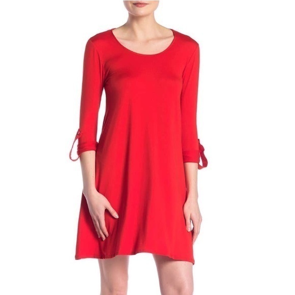 NWT Love, Fire Red Swing Dress Loose Stretchy New - Picture 1 of 4